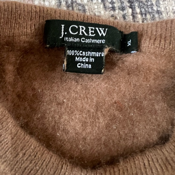 Kids' cashmere crewneck sweater (Large) - Picture 2 of 4